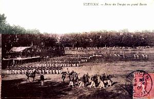 415- Tlemcen - Revue des troupes